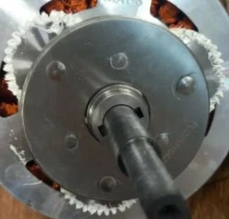 Обгонная муфта редукторного мотор-колеса MXUS 1200W 190мм (композитные шестерни)